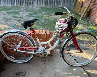 Women’s Schwinn Legacy bike