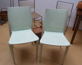 Designer pair chairs Bellini y Heller