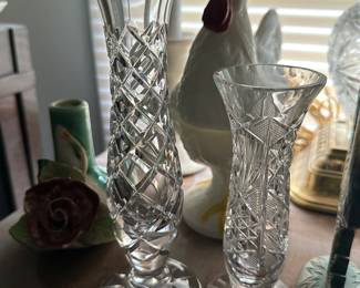 Fine crystals