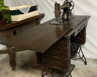 Singer antique sewing machine