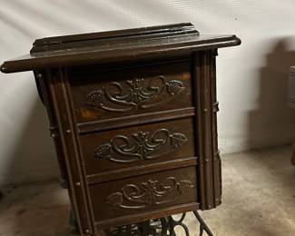 Singer antique sewing machine