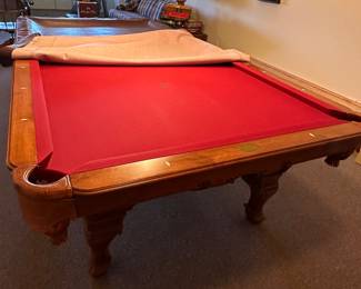 Olhausen pool table w/cue rack
