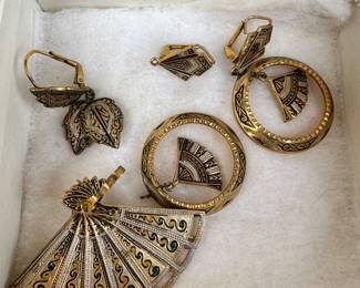 Fan Earrings and Pendant $8.00