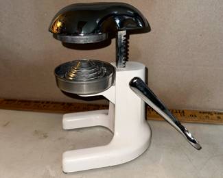 Juicer $8.00