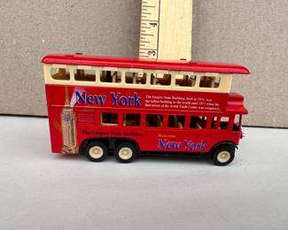 New York Empire State Building Double Decker Bus $8.00