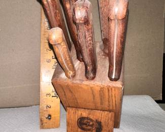 Carvel Hall Knife Set $24.00