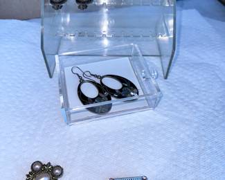 Costume Jewelry Lot #11 $8.00