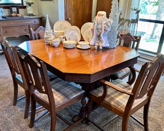 Dining Table with 6 Chairs