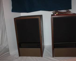 1982 Bose Speakers