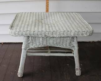 Small Early 20c Wicker Table/Stool