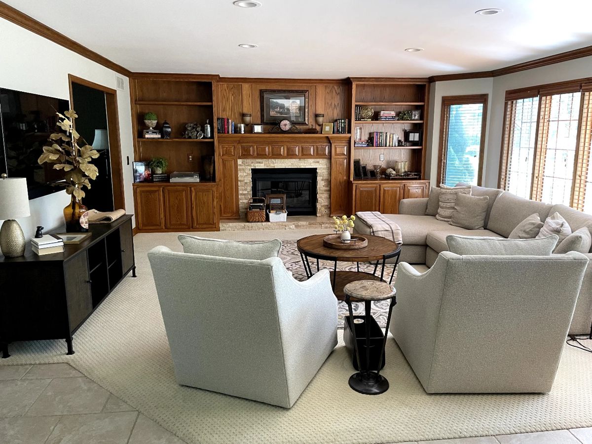 Bloomington Moving Sale starts on 10/20/2023