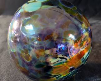 Gladding McBeam Mini Saucers, Qty 3, 4.5", Colorful Sherbert Cups, Qty 4, Ceramic Mini Coffee Cups, Art Glass Vase, 7.5", And Art Glass Globe Lawn Ornament, And Vintage Wall Mirror