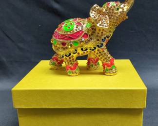 Rhinestone Elephant Trinket Box With Hinged Back