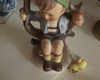 Hummel figurine Apple Tree Boy