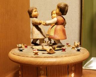 Wooden Anri Thorens style music box