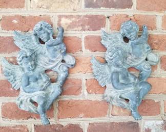 Wr. Iron cherubs