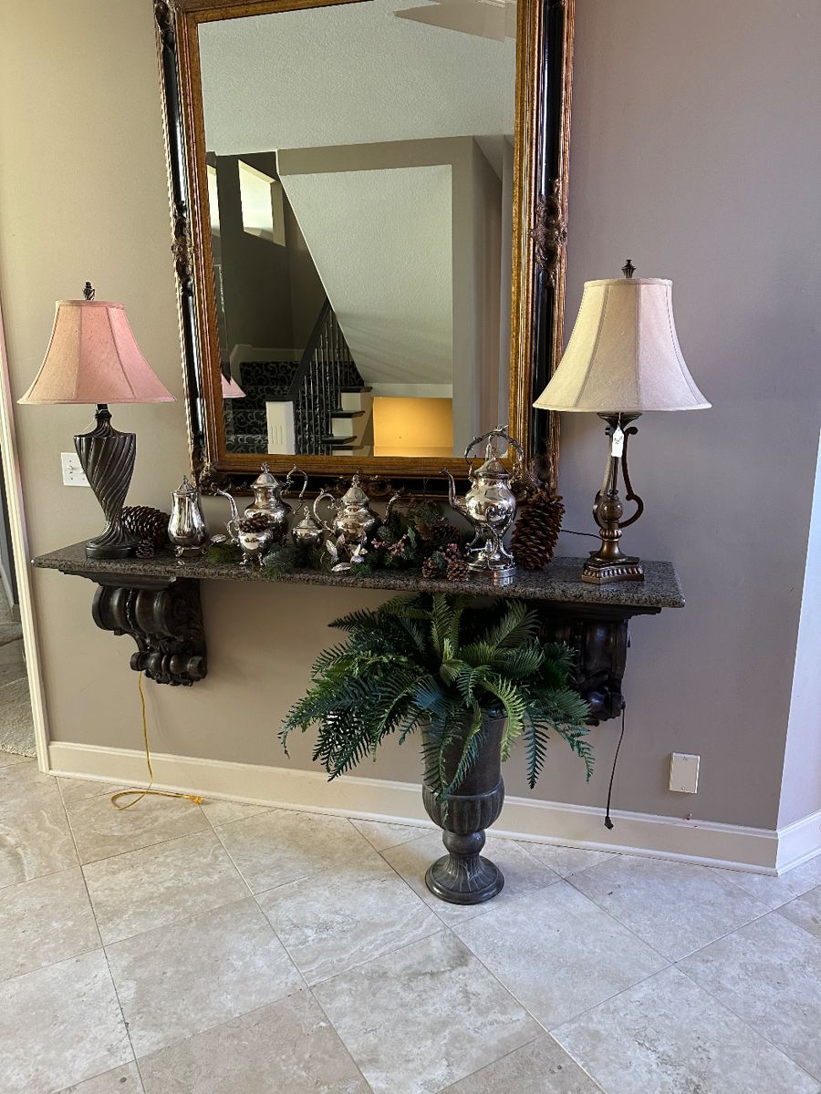 Estate sale of Dr. Southwick in Leawood starts on 11/2/2023