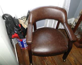 Chesterfield Side Chair