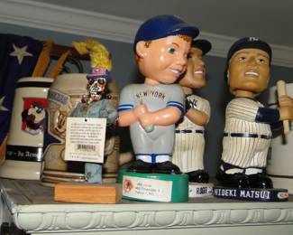 Bobble heads