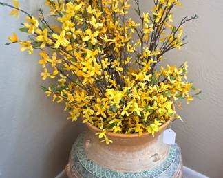 LARGE POT - SILK FLOWERS
