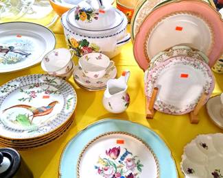 MANY DISHES  WITH VARIETY OF DECOR - FLORAL, PHAESANT, DUCKS, FISH, GOLD TRIM AND MORE 