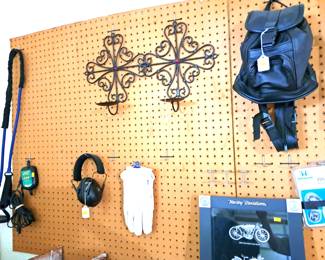 BACK PACK, WALL ART, WORK GLOVES PLUS MORE