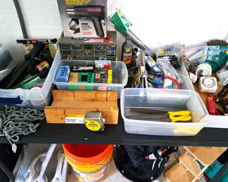 LOTS OF LIKE NEW HAND TOOLS, HARDWARE
