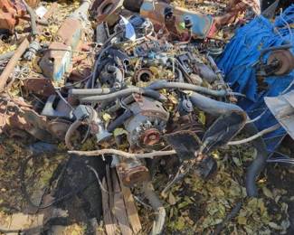 #1152 • Engine with Transmission
