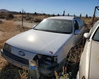 #608 • 1988 Ford Taurus Wagon
