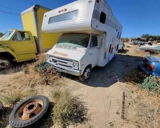 #618 • 1976 Dodge Sportsman Motor Hone
