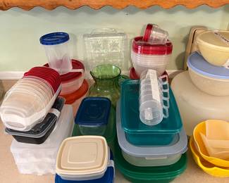 Rubbermaid and other containers