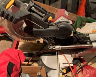 Mitre saw