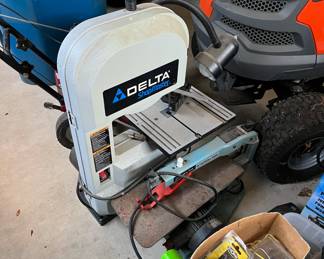 Delta saw; scroll saw; shop light