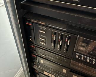 Fisher stereo components; records