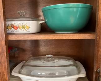 Vintage pyrex