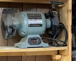 Delta bench grinder