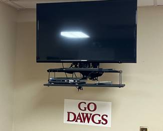 Go Dawgs and let's watch a game! TV