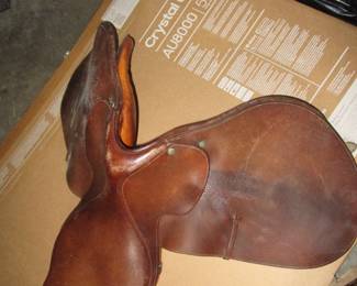 English saddle