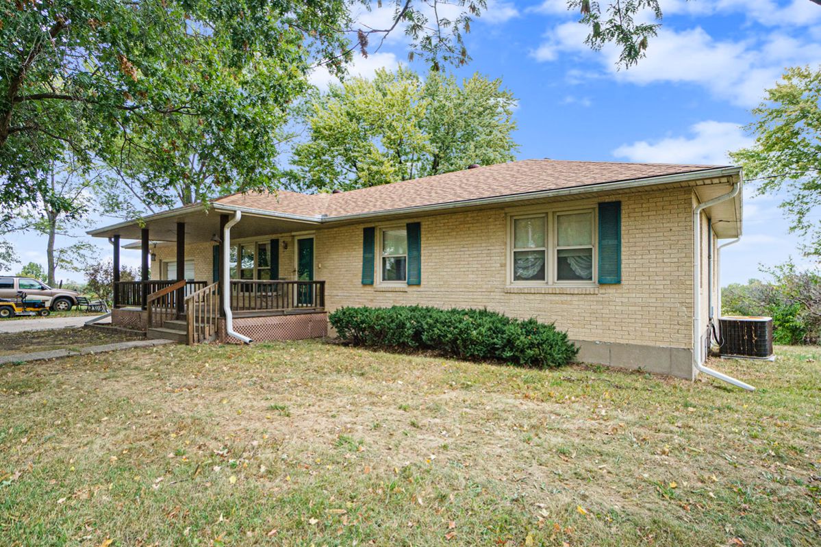 REAL ESTATE & PERSONAL PROPERTY AUCTION starts on 10/21/2023