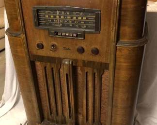 Delco United Motors Sevice Radio Art Deco Style