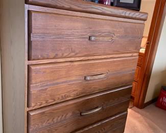 CHEST OF DRAWERS