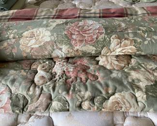 COMFORTER SET