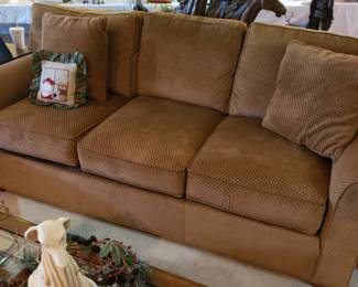 Very nice PEARSON OXFORD COURT sofa