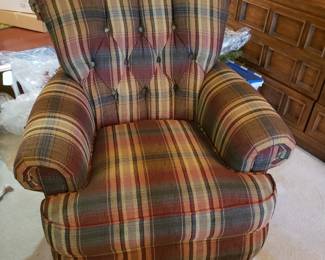 Pair of FLEXSTEEL chairs 