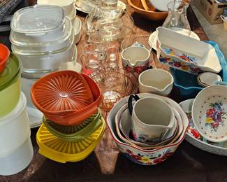 Vintage Tupperware, Vintage Corningware, many Pioneer Woman items