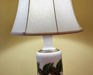 Vintage pair of lamps