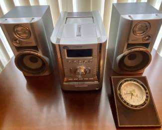 Sony MP3/CD Stereo System