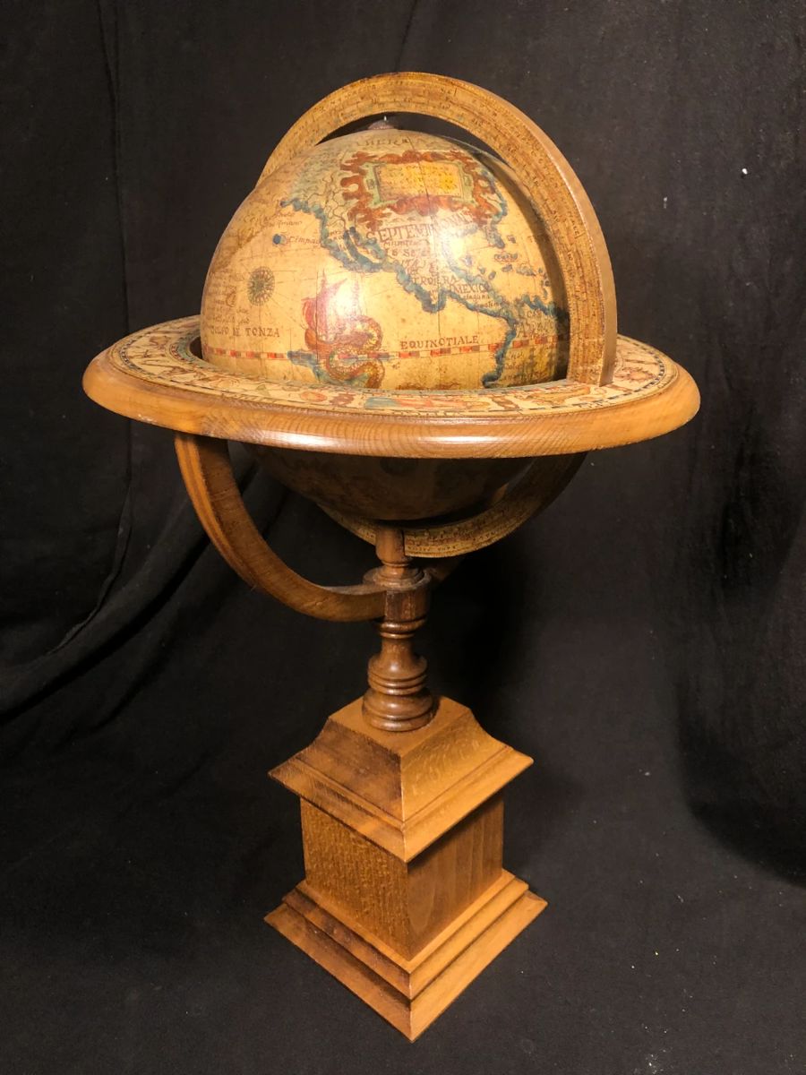 Auction Antiques and Collectibles in Kaneville, IL starts on 10/28/2023