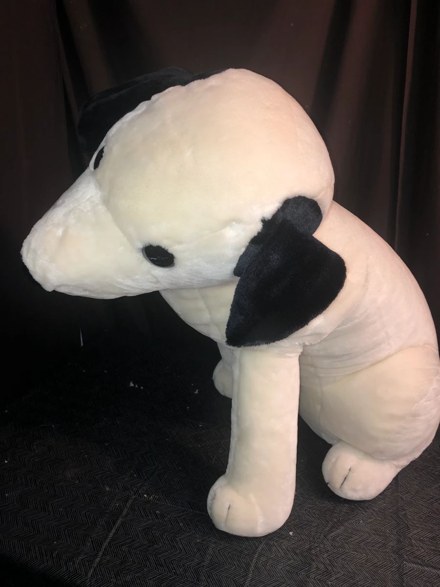 Auction Antiques and Collectibles in Kaneville, IL starts on 10/28/2023