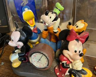 Disney World Mickey & Friends clock 
